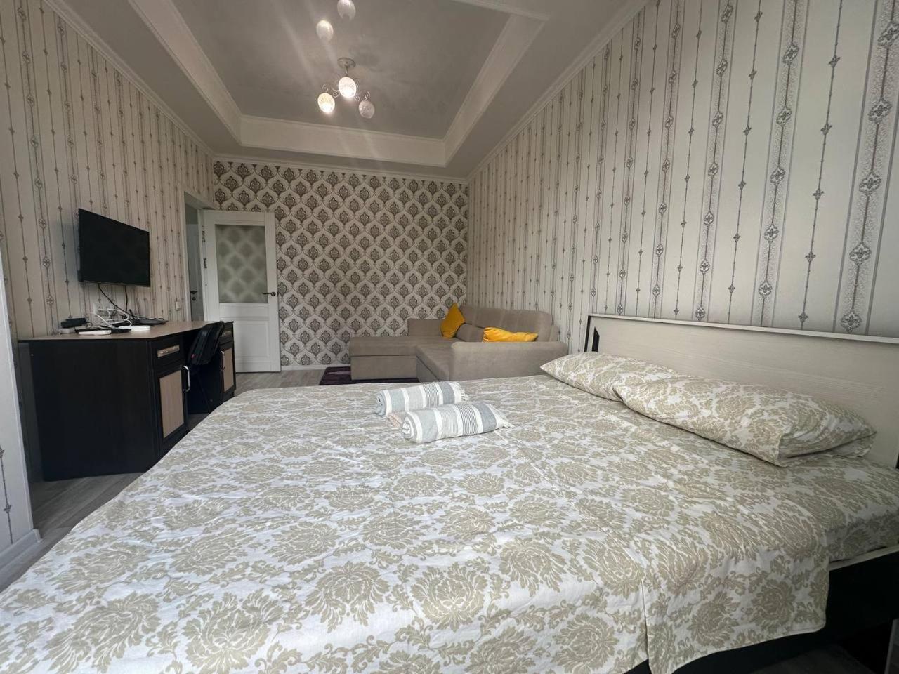 Apartments "Harmony" On Sydykova St 156А Bisjkek Eksteriør bilde
